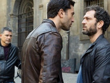 Un posto al sole, spoiler: Rosa soffre per Damiano, Eduardo interviene