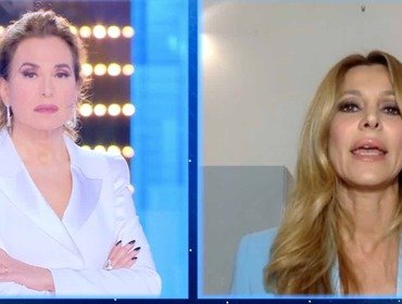 Adriana Volpe Rai2, rivelazione su Barbara d'Urso: «Ecco cosa penso»