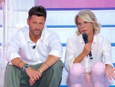 Uomini e Donne speciale Temptation, De Filippi al limite: cos'è successo