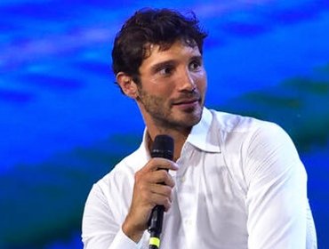 Stefano De Martino verso Rai1 dopo STEP e il ritorno a Tim Summer Hits