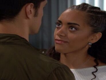 Beautiful, trama 10 maggio 2021: Zoe non ha dubbi su Thomas!