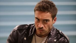 Antonino Spinalbese costretto a lasciare GF Vip: perché e quando rientra
