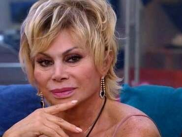 Carmen Russo entra nella casa del GF: trovata Mediaset per sollevare ascolti