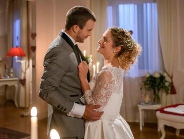 Ascolti TV 17 giugno, bene Tempesta d'amore con il matrimonio di Tim e Franzi
