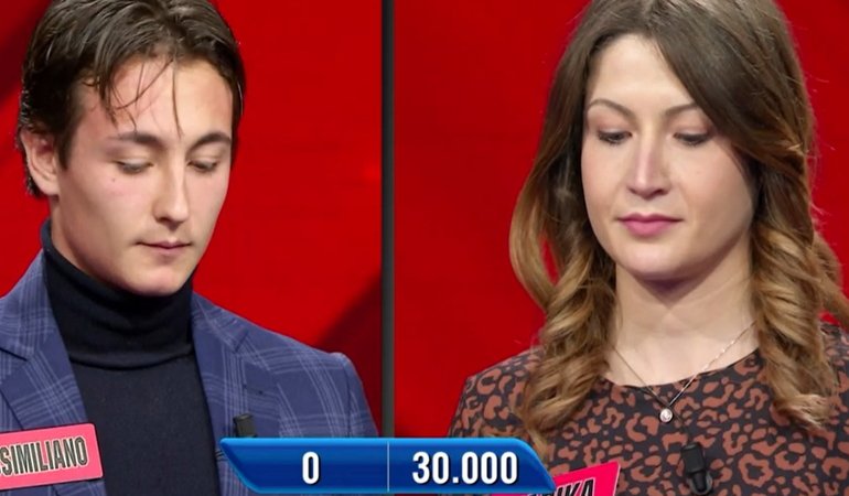 L'Eredità, non è 'stagione' per il nuovo campione: 'Mezza cartuccia'
