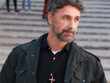 Don Matteo, Raoul Bova sul suo ruolo: «Mi sporcherò le mani»