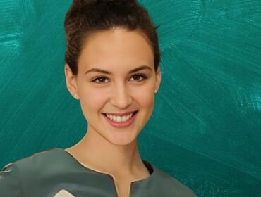 Il Paradiso delle Signore, spoiler: Agata non si arrende