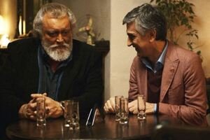 Stasera in tv, oggi 28 agosto 2021: Compromessi sposi e Una vita