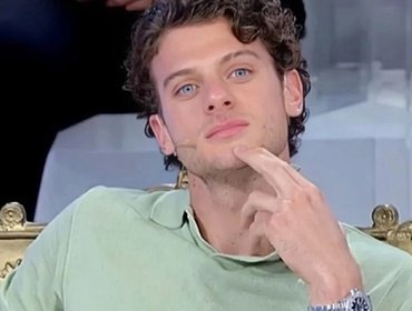Uomini e Donne anticipazioni 1° dicembre 2022: Federico tra due fuochi 