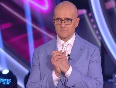 Mediaset cancella una puntata del GF Vip dal sito: drastica decisione
