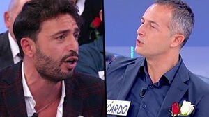 Uomini e Donne, anticipazioni 26-28 aprile: segnalazioni e rissa tra gli over