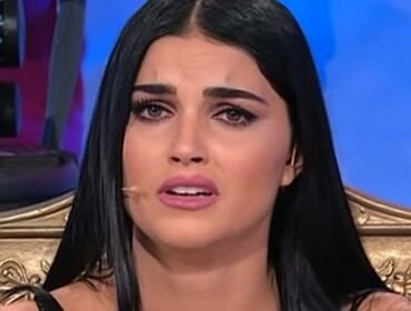 Uomini e Donne, Teresa Langella derubata: «E' una sensazione terribile!»