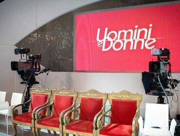 Anticipazioni Uomini e Donne 4 ottobre: nuovi arrivi in studio