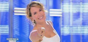 Domenica Live, anticipazioni: cosa accadrà nella puntata del 9 maggio?
