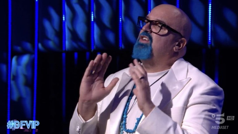 GF Vip, Giovanni Ciacci: «Conduttrice non voleva farmi lavorare». Chi è?