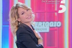 Pomeriggio 5 cambia orario: da che ora a che ora va in onda?