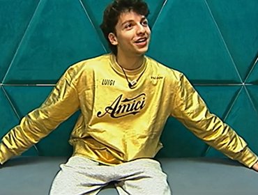 Amici 2022, Maria comunica le regole del serale: LDA telefona alla mamma