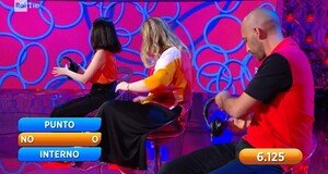 Reazione a catena, i Tre Ichnos vincono oltre 6 mila euro: ’Non puoi baciarmi’