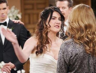 Beautiful, anticipazioni americane: Sheila dichiara guerra a Steffy