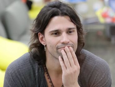 Luca Onestini contro gli autori del GF Vip dopo la puntata: «Robe camuffate»