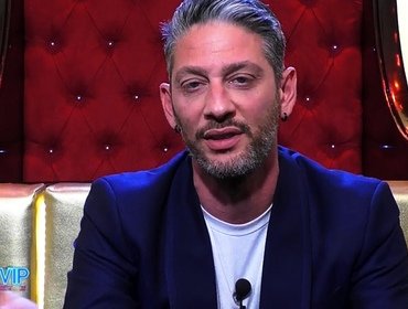 GF Vip, Edoardo Tavassi ammonito da Signorini: intervento a sorpresa. VIDEO