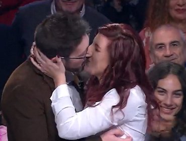 Soliti Ignoti – Il ritorno, la coppia modenese trionfa: il gesto finale davanti ad Amadeus