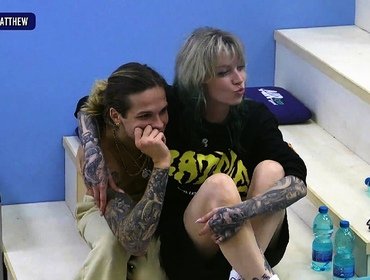 Perché Mew e Matthew hanno lasciato Amici 23: lei incinta? L'ipotesi