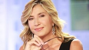 Myrta Merlino si gode l’estate prima di Pomeriggio 5: passione con Tardelli
