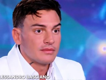 Basciano arrestato, minacce e stalking a Sophie Codegoni: parla avvocato