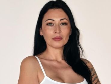 Isola, Tonia Romano ritirata: «Ecco perché l'ho fatto e cosa è successo»