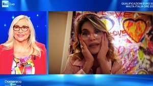 Barbara d'Urso a Domenica In: sorpresa e confessione a Mara Venier (VIDEO)