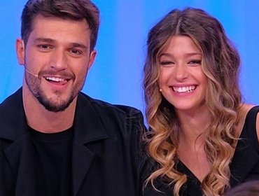 Uomini e Donne, Natalia Paragoni incinta di Andrea Zelletta: «Saremo in 5»