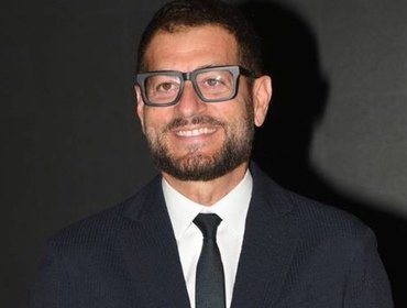 Enrico Papi rischia il posto a Mediaset con Tilt e lancia un appello