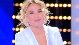 Pomeriggio 5 e Domenica Live: ancora qualche settimana e poi arriverà la pausa estiva