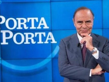 Porta a Porta: anticipazioni e ospiti del 21 dicembre 2021