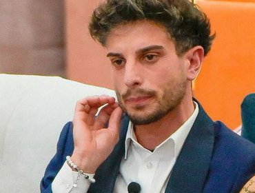 GF, sparata sui gay di Giuseppe Garibaldi crea lite: cos'è successo