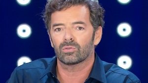 Alberto Matano in quarantena: «Contatto con positivo al Covid»