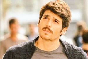 Can Yaman torna su Canale 5 con una nuova serie tv: l’indiscrezione