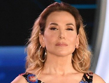 Perché Barbara d'Urso non può tornare in TV? Cosa c'è dietro, rivelazioni
