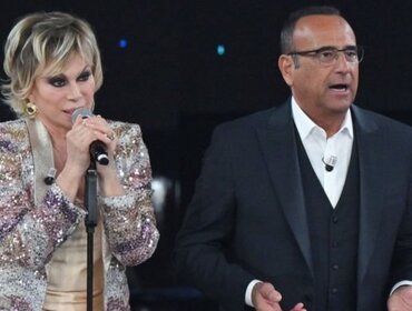 Ne Vedremo delle Belle chiude stasera, Carmen Russo: «Conti ci ha rimproverate»