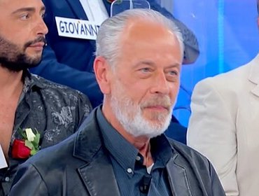 UeD diverbio tra Franco e Carmela: 'tu sei Alex e io Soleil?'