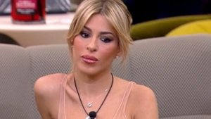 GF Vip, Oriana Marzoli è incinta? La donna fa una confessione a Sarah
