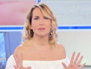Barbara d'Urso «sta sciogliendo le riserve». Pronto il ritorno in tv