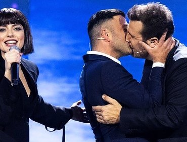 Ascolti Pio e Amedeo, Felicissima Sera cala ancora: Loretta Goggi tiene testa