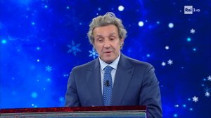 L’Eredità, standing ovation e commozione per Flavio Insinna e il suo traguardo raggiunto