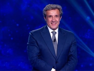 Flavio Insinna addio a L'Eredità, silenzio rotto: «Il successo va e viene» 