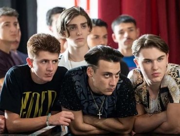 Mare Fuori a Sanremo 2023, Amadeus invita il cast: ecco in quale serata