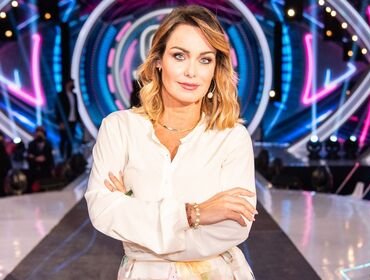 GF Vip, Sonia Bruganelli sostituita: i due nuovi opinionisti di Signorini