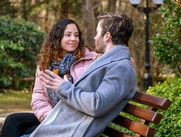 Tempesta d'amore, anticipazioni 30 dicembre: Vanessa va a cena con Georg