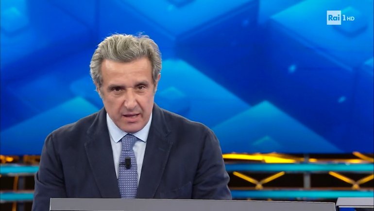 Ascolti TV 4 dicembre 2022: L'Eredità sbanca con la sfida all'ex campione